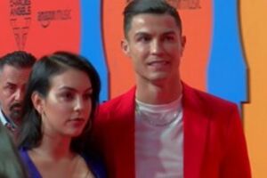 Cristiano Ronaldo e Georgina surpreendem nos MTV EMA