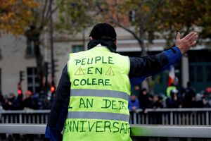 Coletes Amarelos - Paris