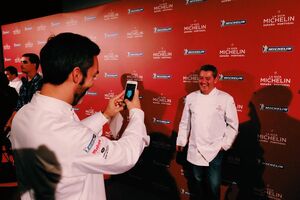 Rui Paula é fotografado pelo chef henrique Sá Pessoa na Gala Michelin 2016, em Girona