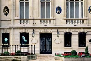 Harry Winston