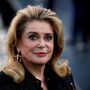 Catherine Deneuve sofreu um AVC e foi internada
