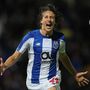 Fábio Silva renova pelo FC Porto com cláusula de 125 milhões de euros