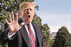 Donald Trump abandona cimeira da NATO por causa de vídeo polémico