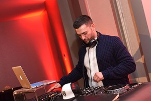 O lusodescendente que agora é DJ das estrelas em Hollywood