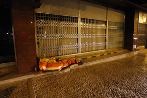 A 'estranheza' de ter uma casa ao fim de 20 anos a viver pelas ruas de Lisboa