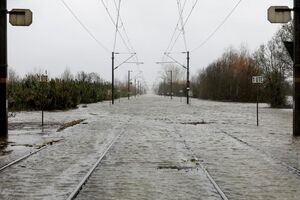 Mau tempo. Circulação ferroviária suspensa em troços das linhas do Norte, Douro, Oeste, Beira Baixa e Cascais