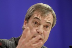 Brexit: 'A festa acabou', garante Nigel Farage