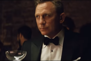 Daniel Craig vs James Bond.mp4