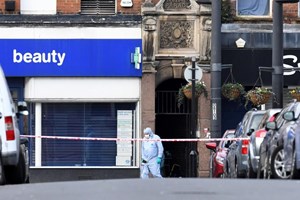 Ataque com faca em Londres reivindicado pelo Estado Islâmico