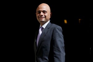 Ministro das Finanças britânico demite-se após recusar obedecer a Boris