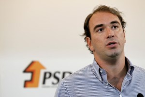 Stayaway Covid: Deputado do PSD apela ao voto contra da sua bancada