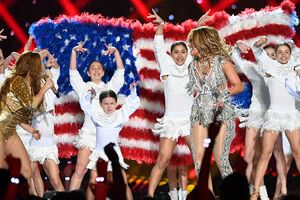 Shakira e Jennifer Lopez no Super Bowl
