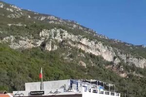 getfvid_10000000_2596680157277539_1816744831749454810_n.mp4