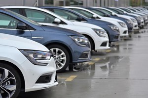 Coronavírus: têxtil, mobiliário, automóvel e imobiliário com quebras de 50%