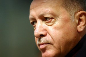 Erdogan aceita demissão de seu genro do cargo de ministro das Finanças
