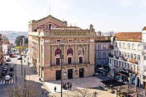 Teatro Nacional São João, no Porto: 100 anos de história(s)