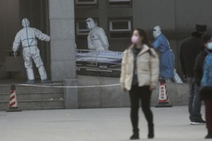 Coronavírus. China regista novo contágio local e 45 infeções vindas do exterior