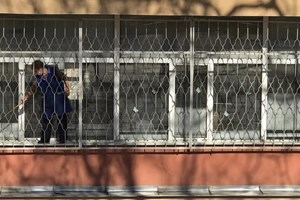 Covid-19: Bulgária impõe uso obrigatório de máscara