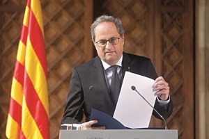 Catalunha pede a Felipe VI que abdique do reinado em Espanha