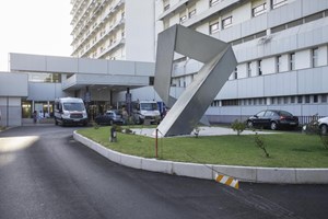 Covid-19. Hospital de Santarém à beira do limite de capacidade.