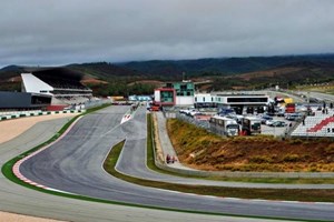 Horas para estacionar longe do autódromo. Espectador queixa-se das condições em Portimão
