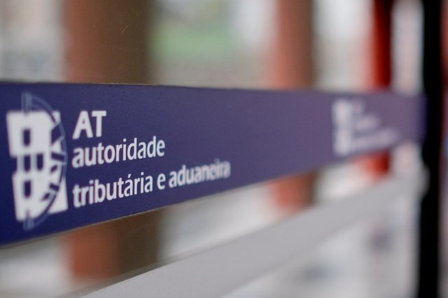 Fisco à procura de novas instalações para armazém em Lisboa