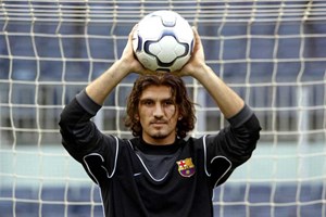 'Pele e lábios cinzentos': os sintomas de um ex-Barcelona em estado crítico com coronavírus