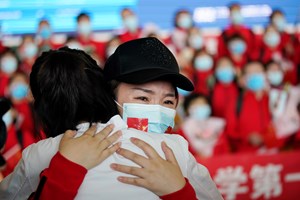 Covid-19: Japão culpa China pela 'desinformação' sobre novo coronavírus
