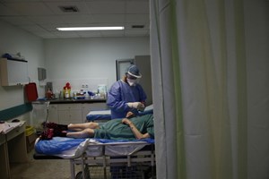 Como a pandemia deixou os doentes de lado e os manteve à distância