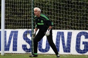 Morreu o antigo guarda-redes do Chelsea, Peter Bonetti. Tinha 78 anos.