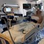 Coronavírus: 'Viramos os doentes de barriga para baixo para o ar entrar melhor nos pulmões'