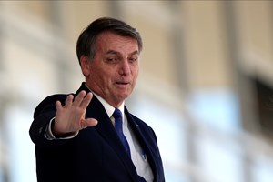 Bolsonaro cancela 'churrasco da morte' com 30 convidados após críticas
