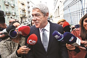 José Sócrates gasta mais de 45 mil euros por mês sem trabalhar