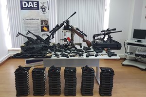 PSP detém mais três traficantes internacionais de armas