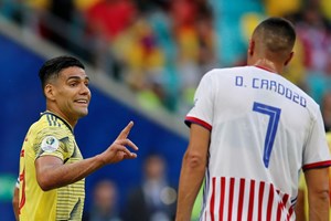 Covid-19: Radamel Falcao critica proibição de abraços nos festejos dos golos