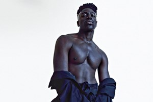 Moses Sumney fala do novo álbum: 'Sou mais escritor que músico'