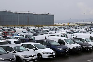 “Renault pode desaparecer” se não receber ajuda em breve, avisa Governo francês