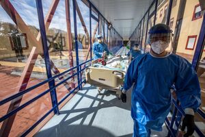 A SÁBADO no Hospital Curry Cabral durante a pandemia de covid-19 - novo coronavírus