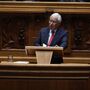 Governo vai reduzir o ISP. António Costa em direto no Parlamento
