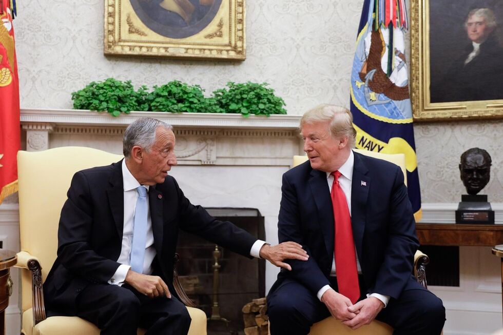 Donald Trump telefona a Marcelo Rebelo de Sousa e elogia desempenho português no combate ao coronavírus