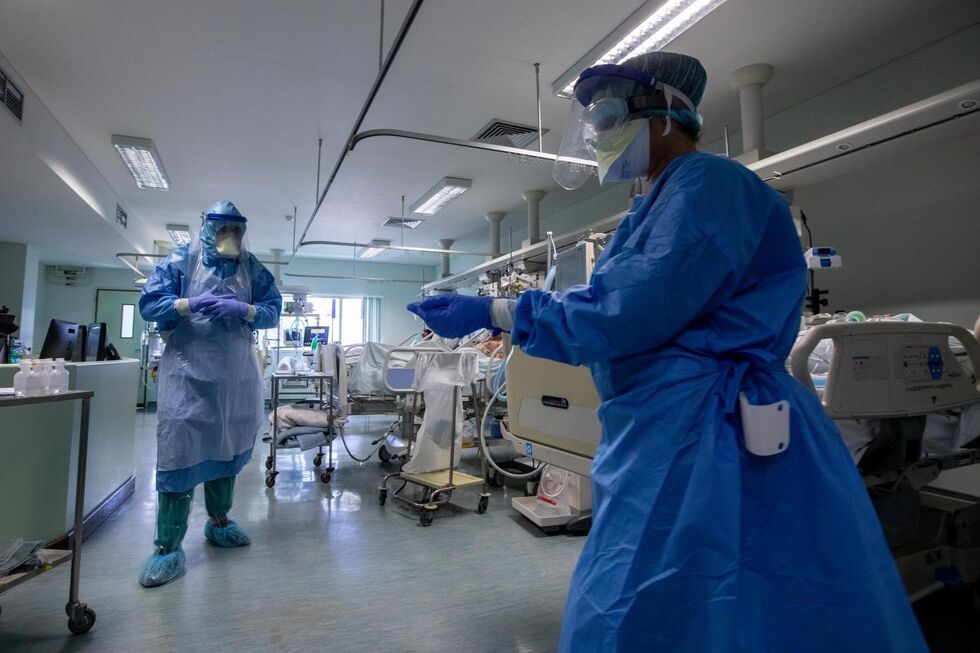 A SÁBADO no Hospital Curry Cabral durante a pandemia de covid-19 - novo coronavírus