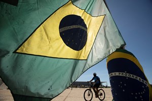Covid-19: Paciente transportou vírus ativo durante cinco meses