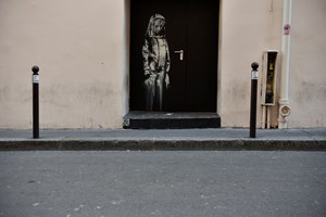 Polícia recupera em Itália obra de Banksy roubada em 2019 de Paris