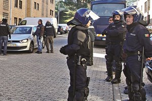 Três detidos em megaoperação da PSP em dois bairros no Porto