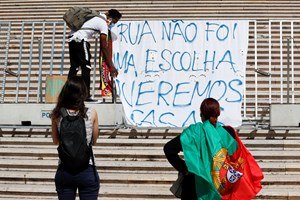 Lançado programa de habitação partilhada 'transitório e mais temporário' para sem-abrigo