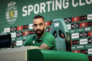 Sporting obrigado a ganhar hoje para adiar título do FC Porto