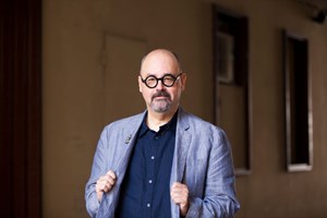 Morreu o escritor Carlos Ruiz Zafón. Tinha 55 anos
