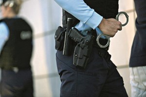 GNR do Porto desmantelou rede de tráfico de droga nacional e deteve 10 pessoas