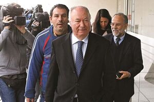 Arlindo de Carvalho (ao centro) e José Neto (à direita na foto)