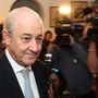 Funcionários do PSD denunciam “desvio de fundos” à PGR